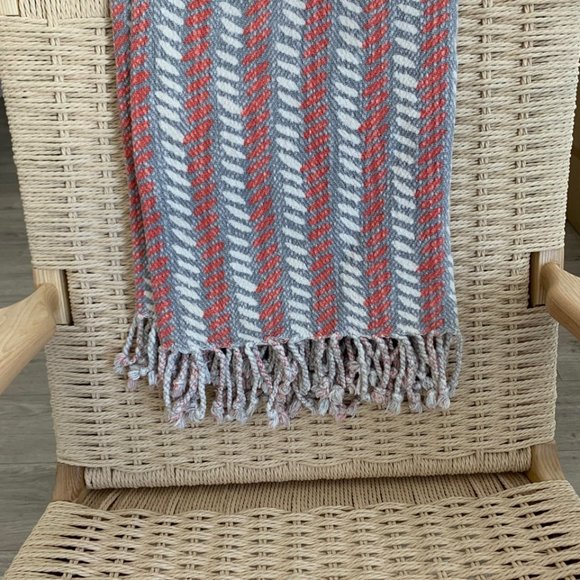 West Elm Throw - Picture 1 of 2